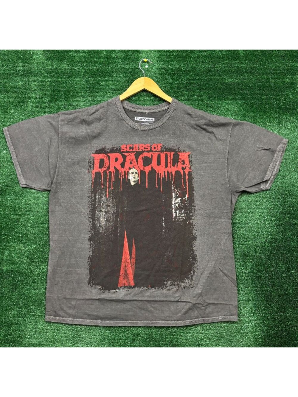 Scars of Dracula T-Shirt Size Extra Large